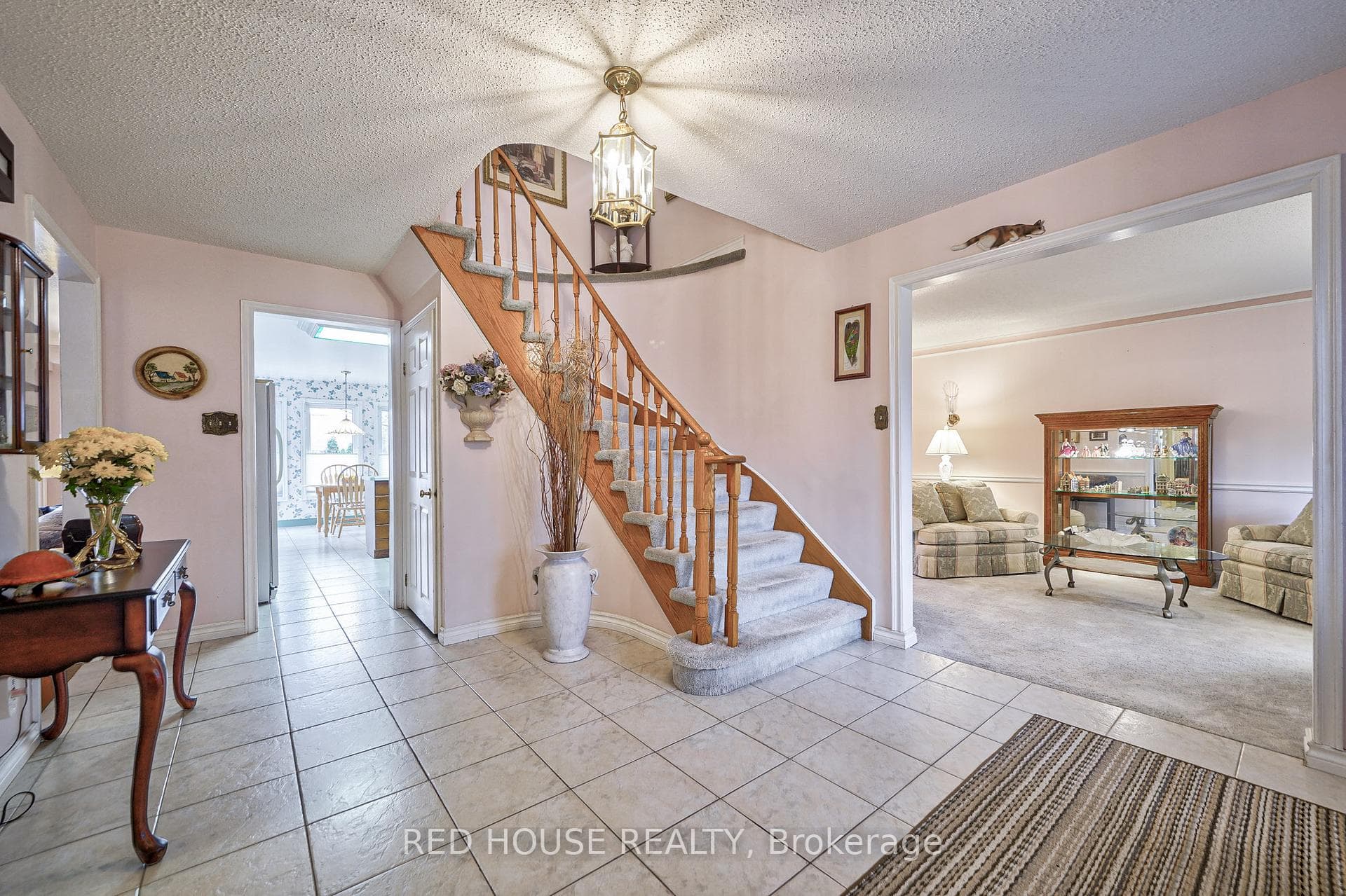 137 Larkin Avenue photo 4
