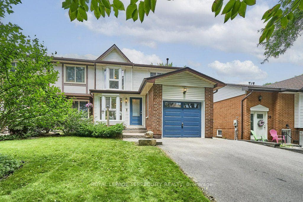 57 Renfield Crescent photo 1
