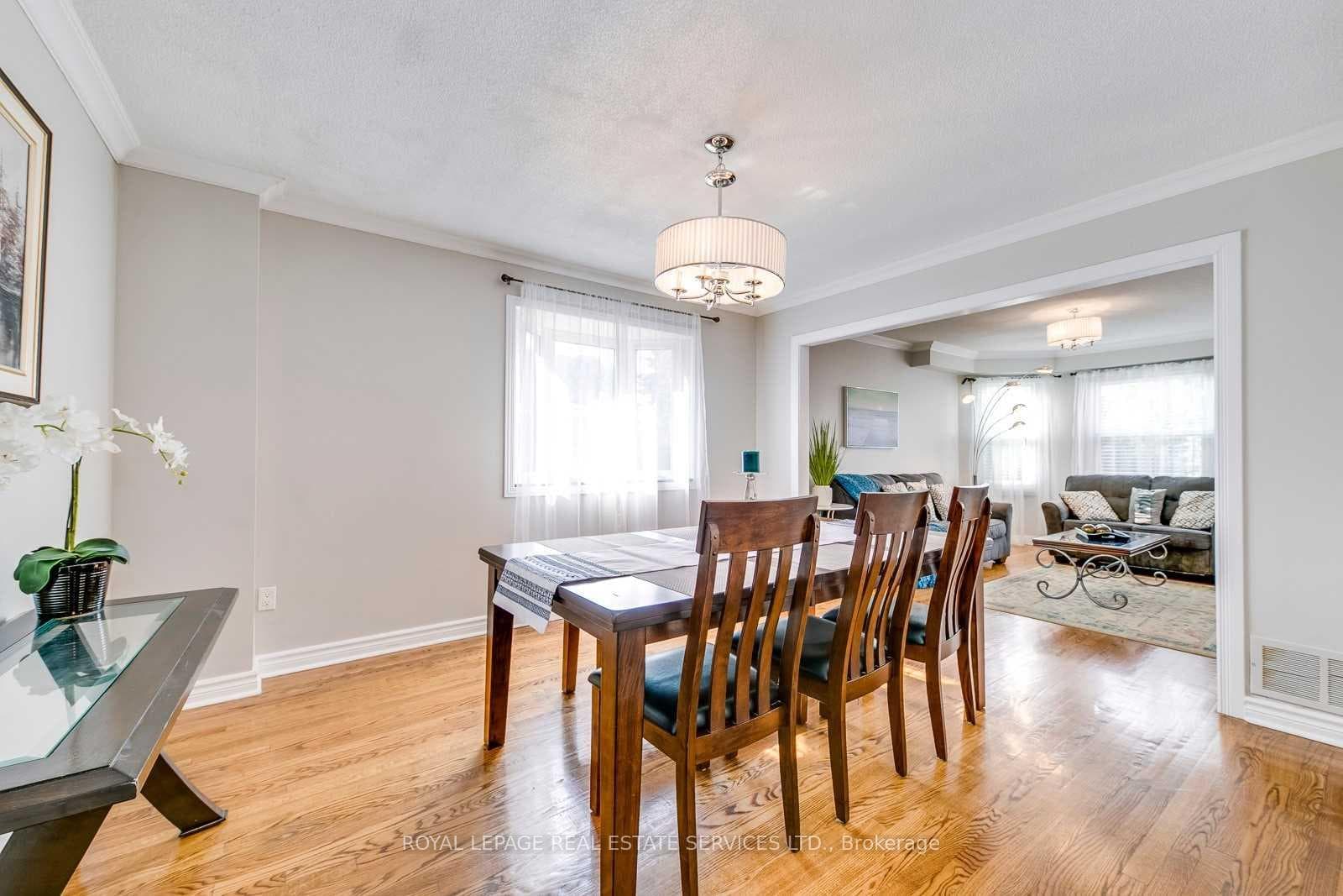 1447 Clearview Drive photo 8