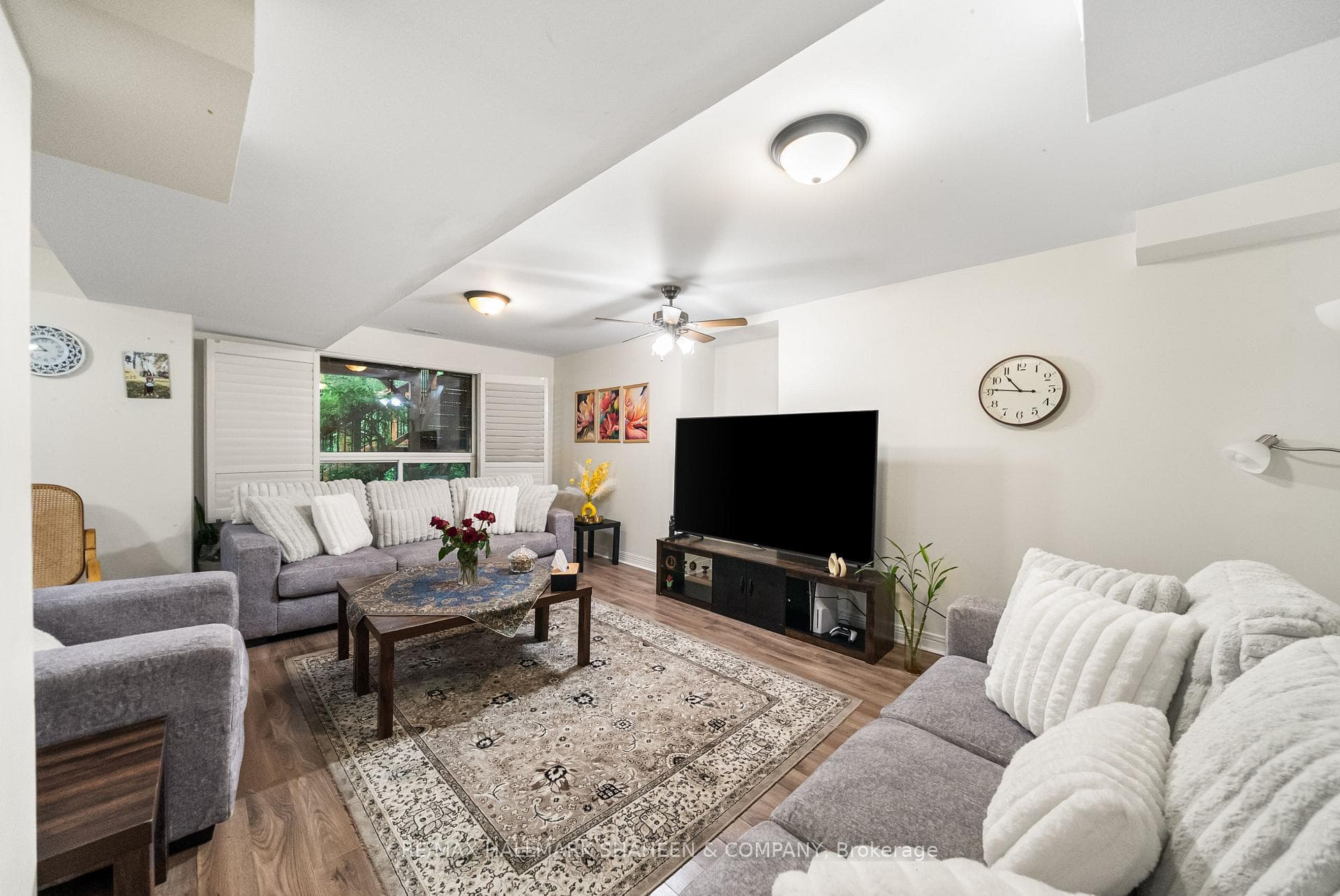 718 Firth Court photo 37