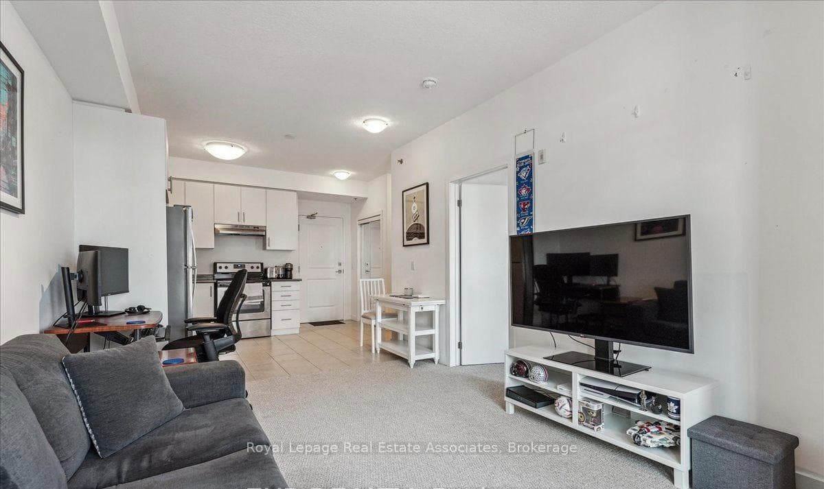 2486 Old Bronte Road Unit 519 photo 7