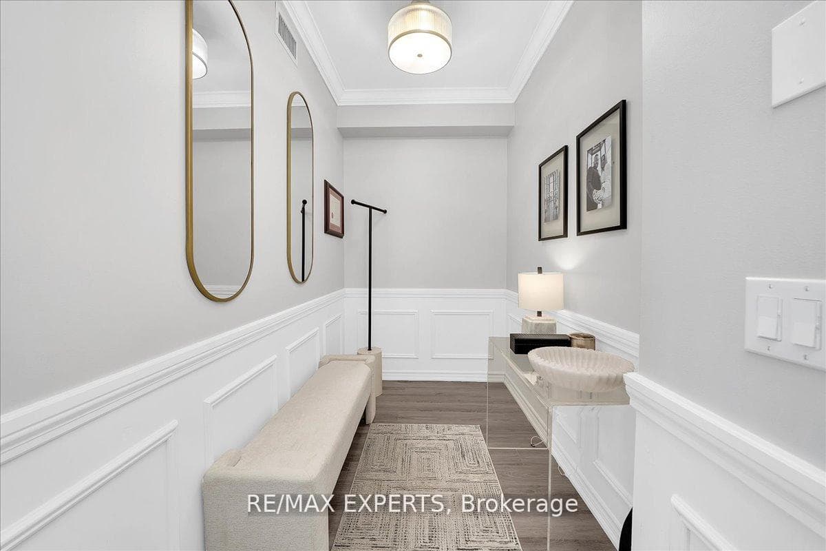 11611 Yonge Street Unit 316 photo 6