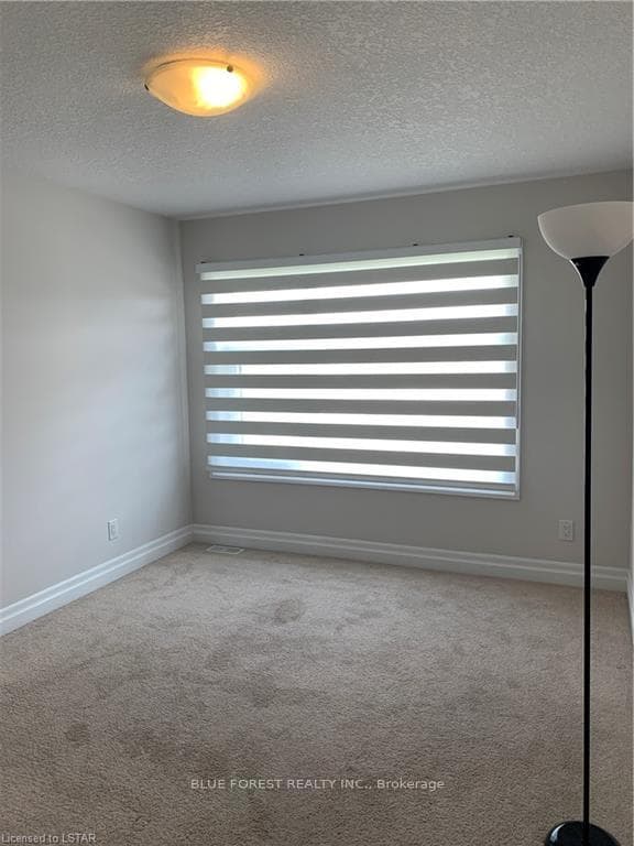 884 ZAIFMAN CIRCLE Circle photo 9