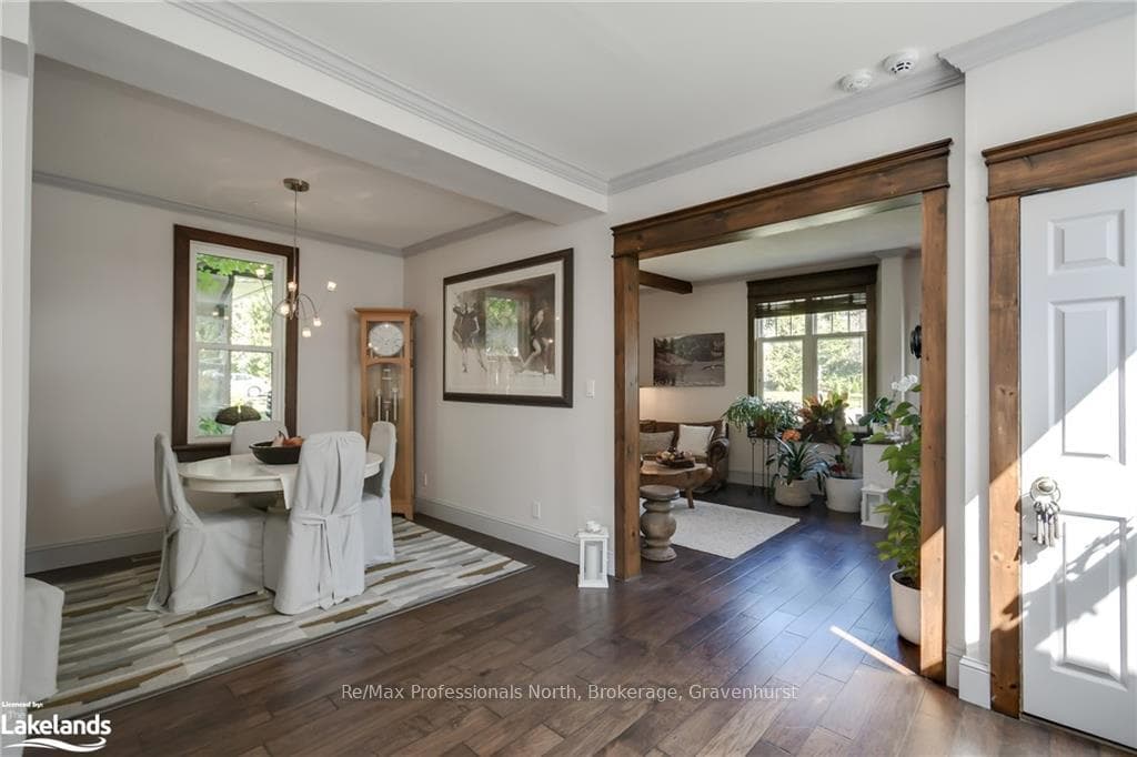 515 SARAH Street photo 18