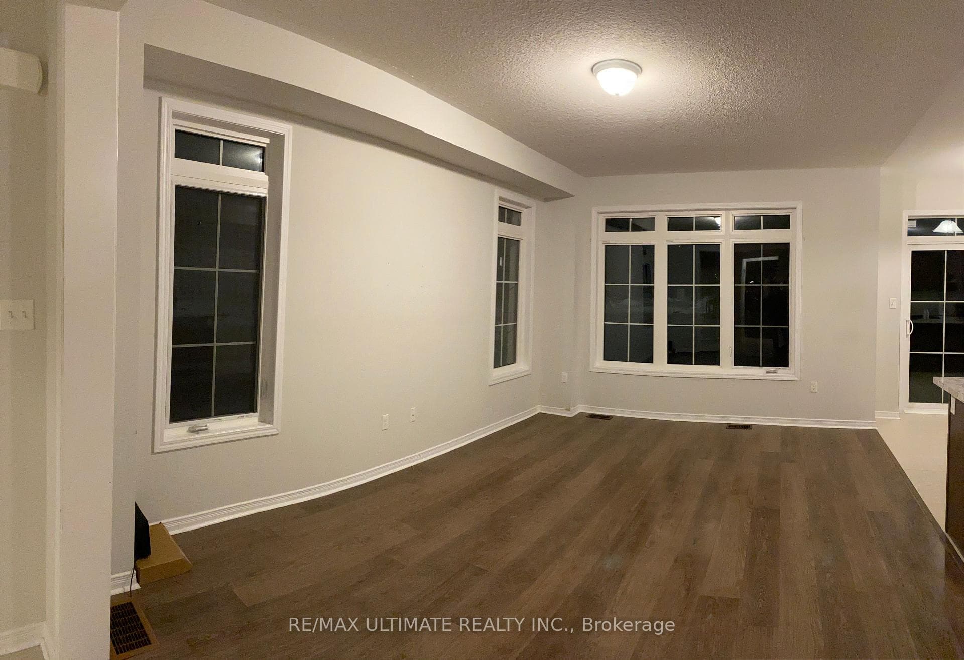 41 Kirby Avenue photo 15