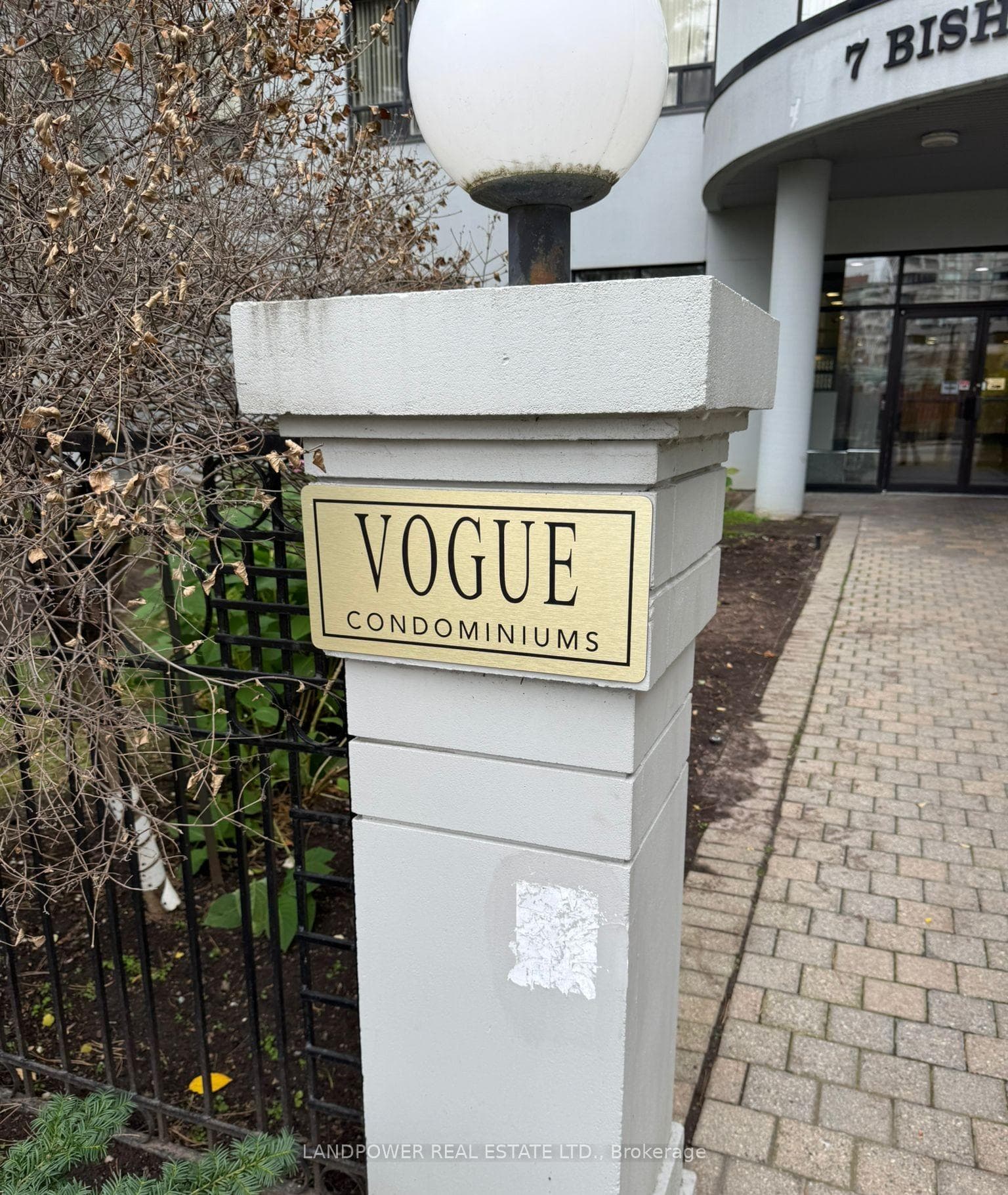 7 Bishop Avenue Unit 1106 photo 23