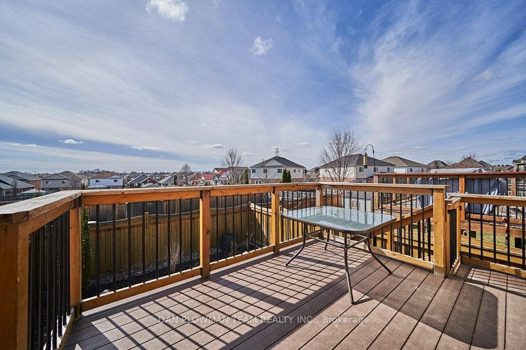 768 Ormond Drive photo 30
