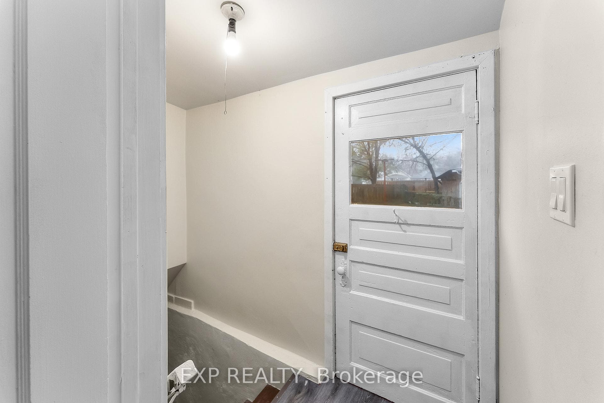 9 Facer Street Unit 1 photo 15