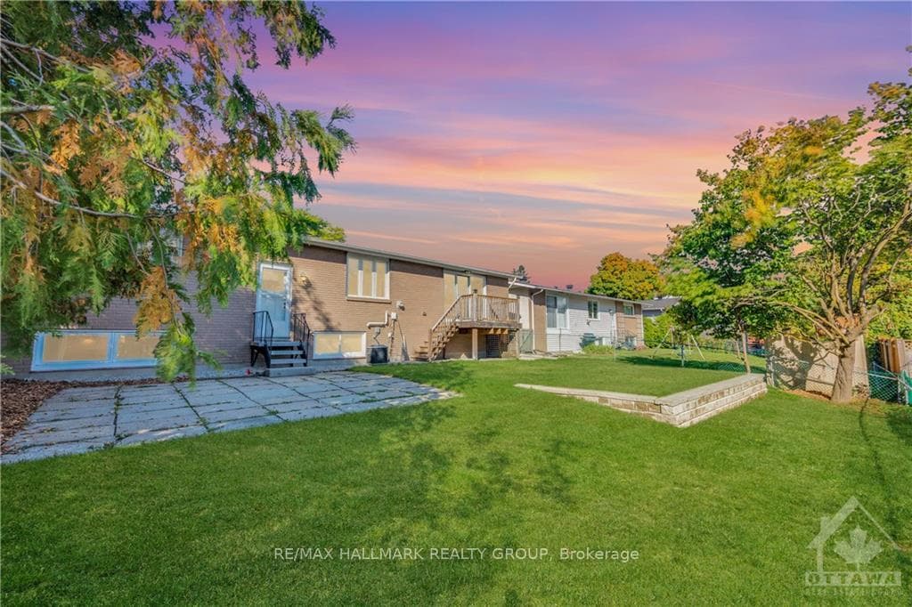 1838 BURFIELD Avenue photo 30