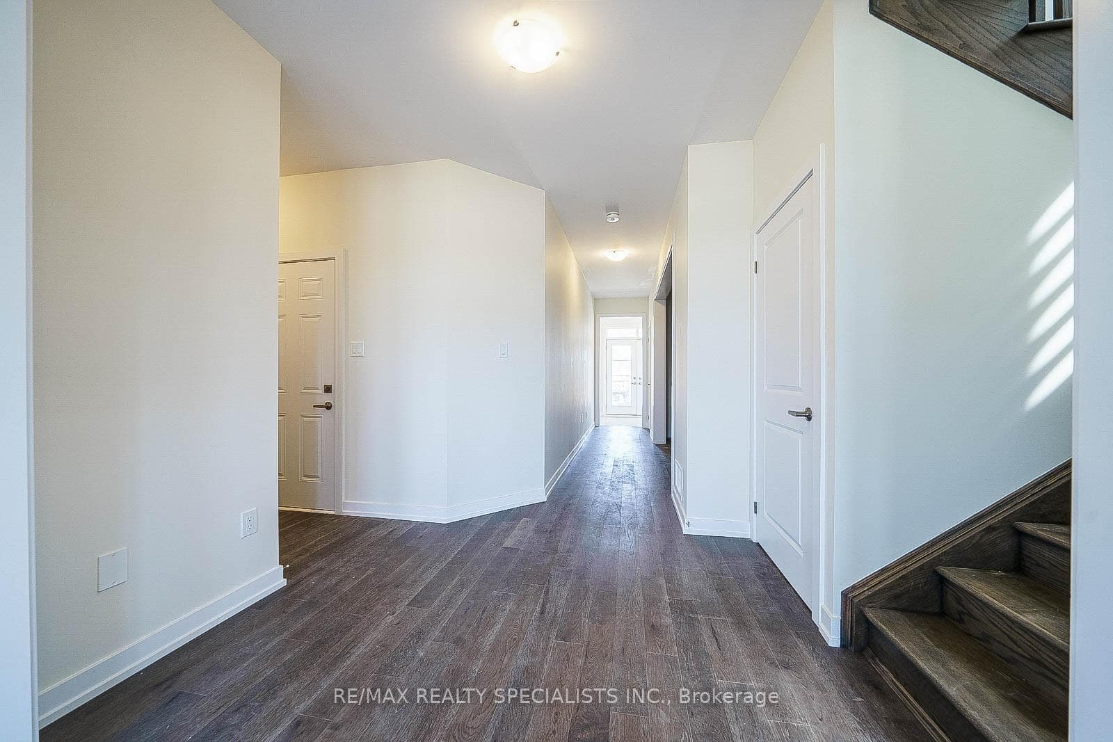 94 BELLHOUSE Avenue photo 12