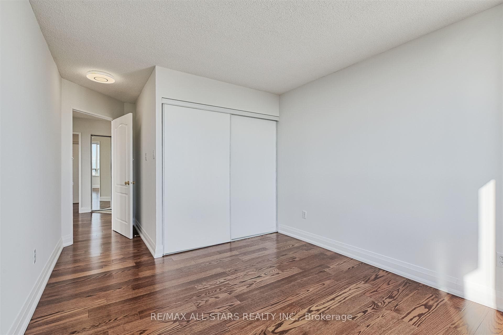 1 Greystone Walk Drive Unit 2089 photo 22