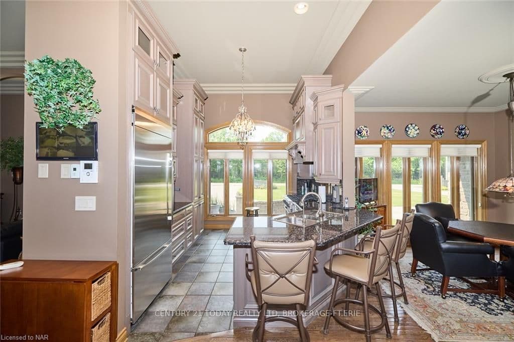 2122 NIGH Road photo 12
