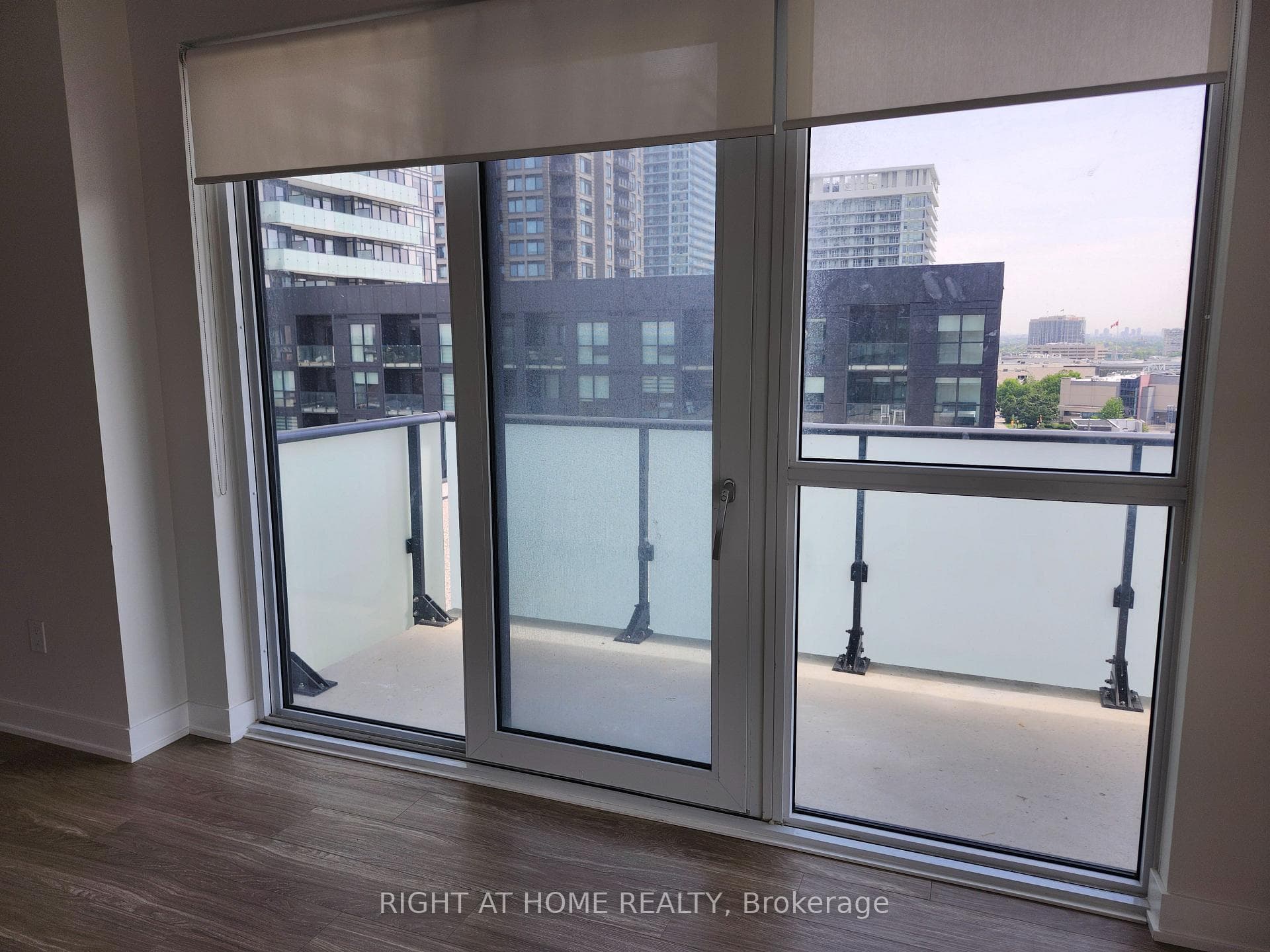 4130 Parkside Villge Drive Unit 906 photo 18