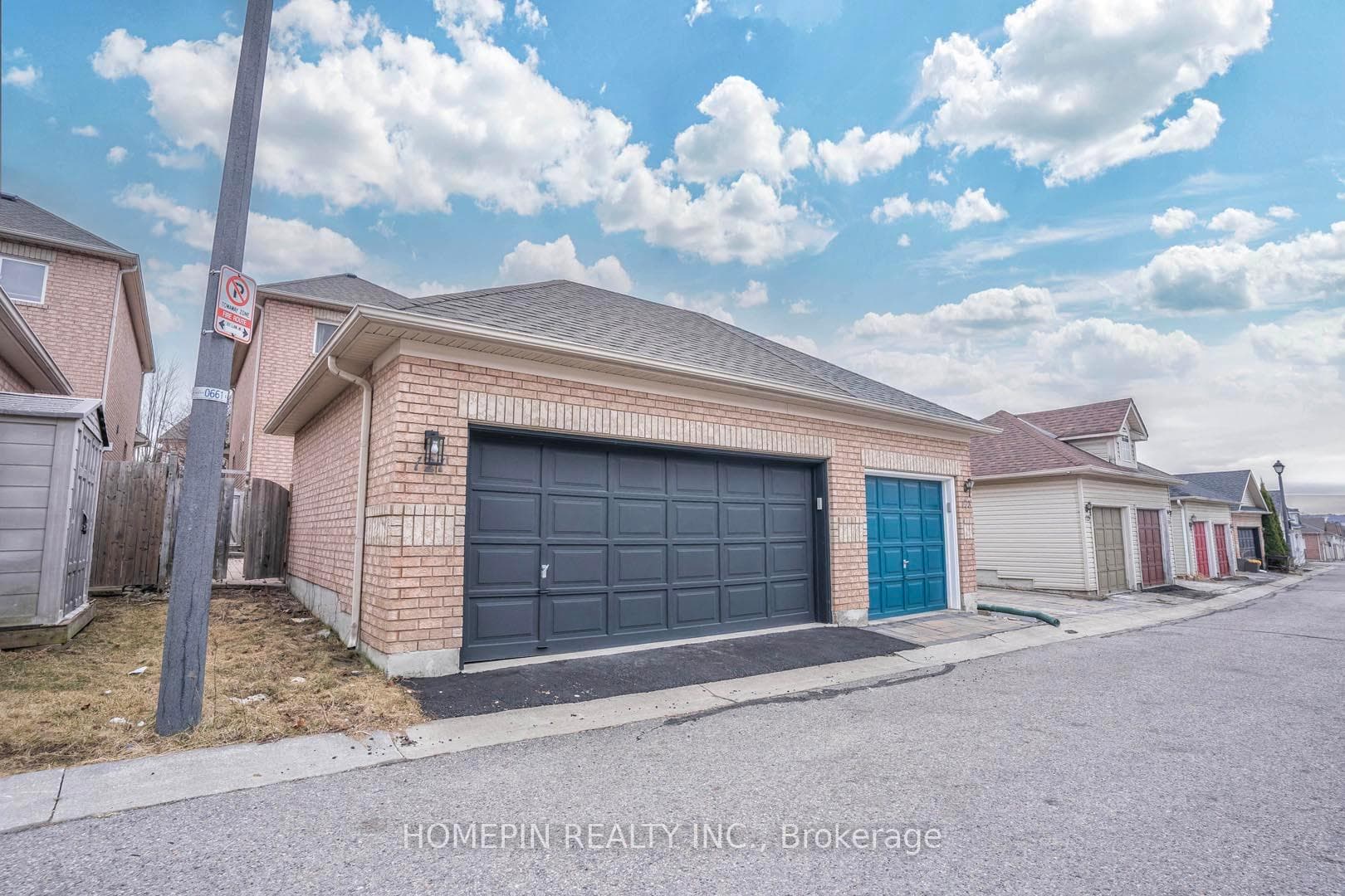 121 Baywell Crescent photo 26
