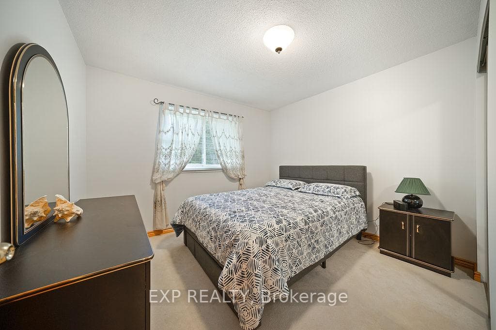 1516 Grand Boulevard photo 19