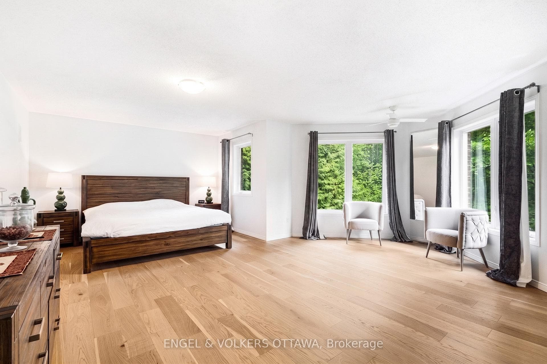 8 Glenrill Place photo 26