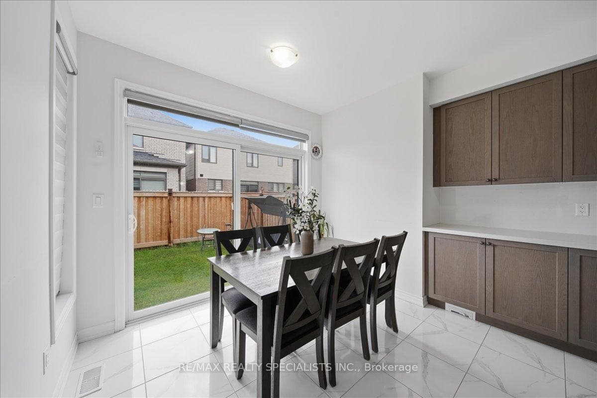 120 Durham Avenue photo 25