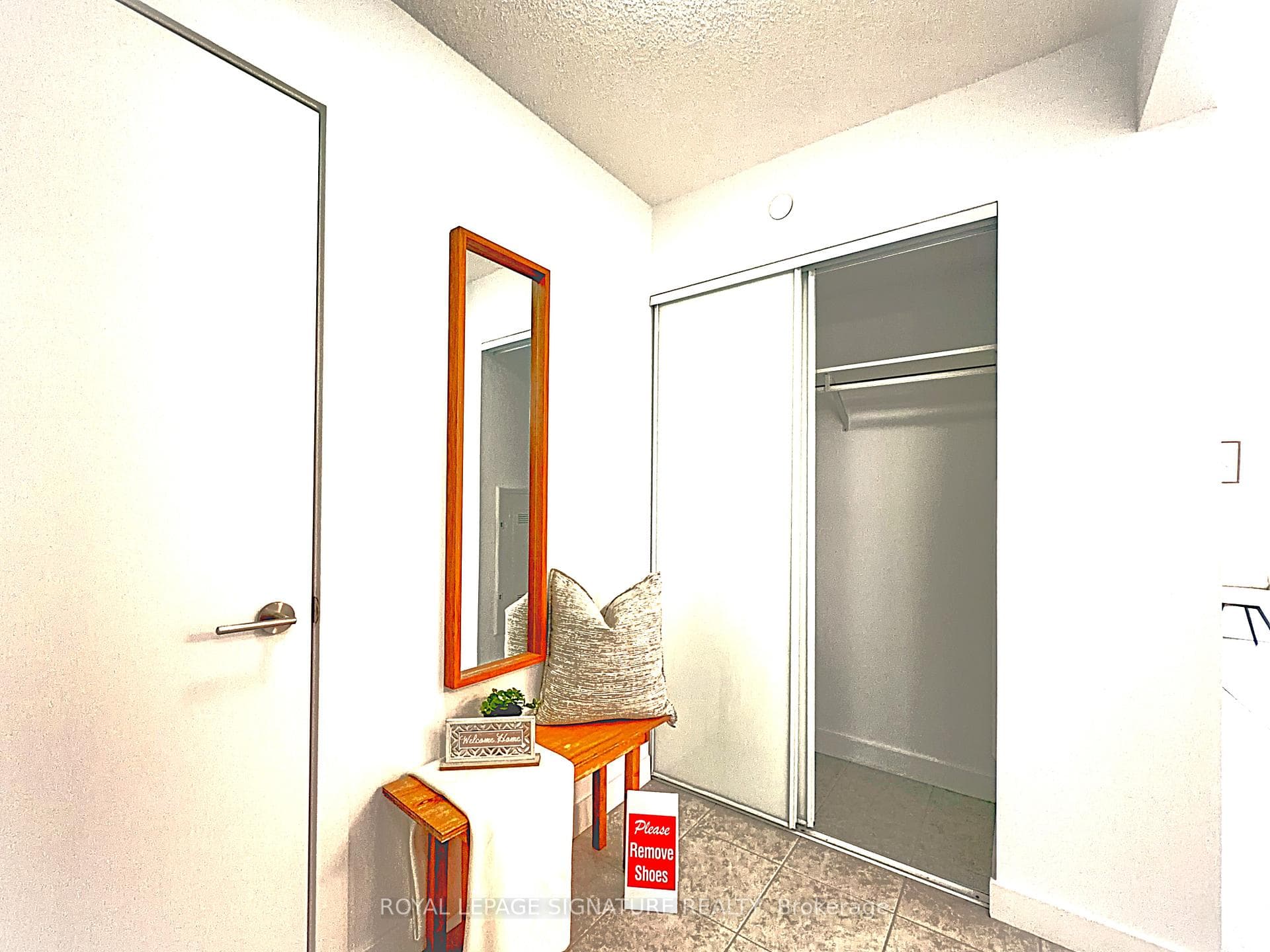 1346 Danforth Road Unit 812 photo 5