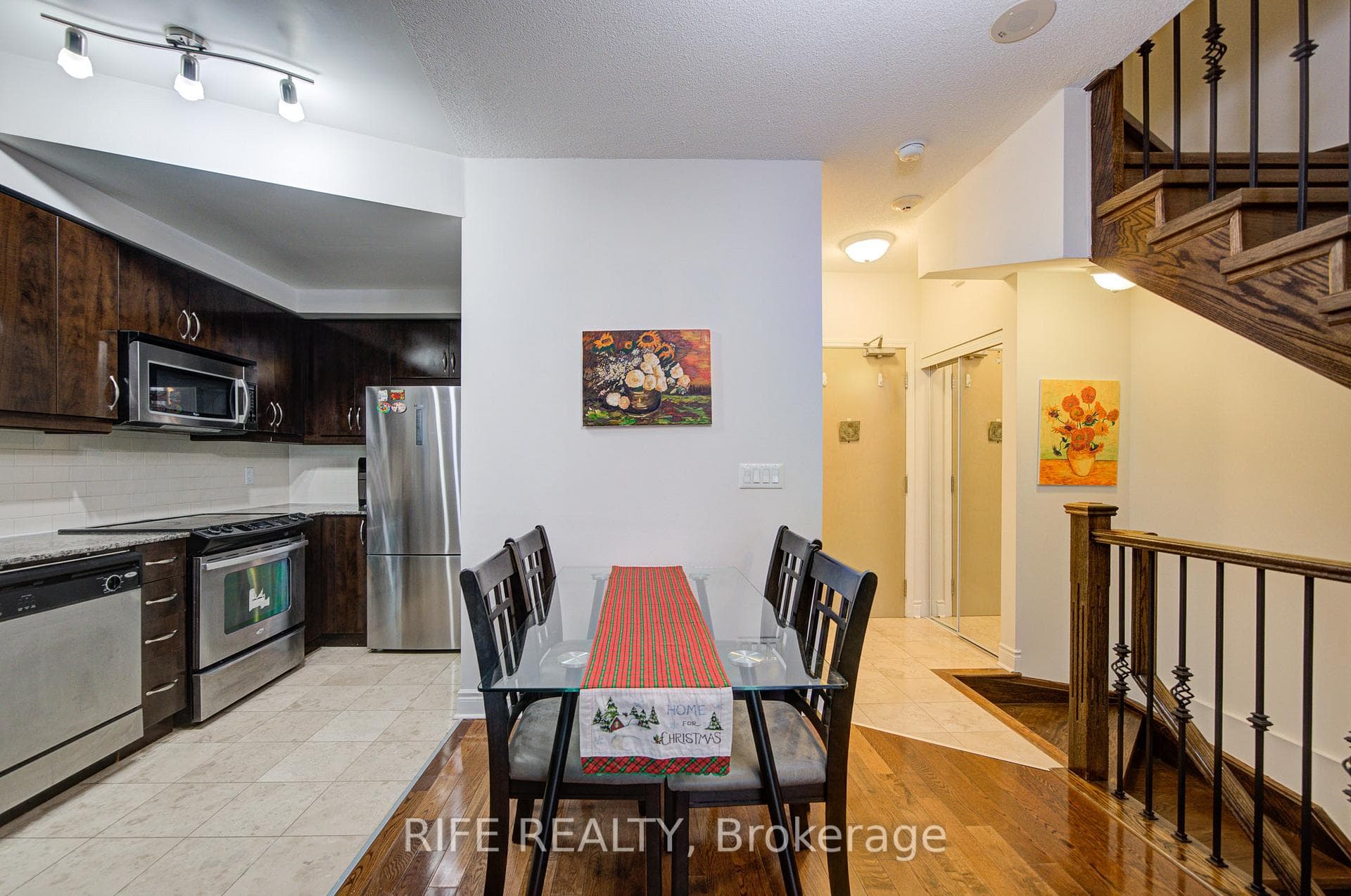 31 Olive Avenue Unit 223 photo 10