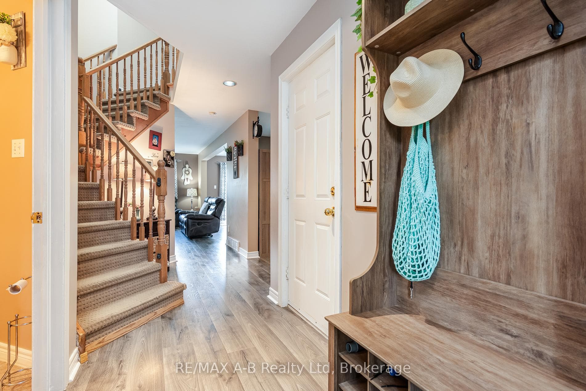 108 Walsh Crescent photo 9
