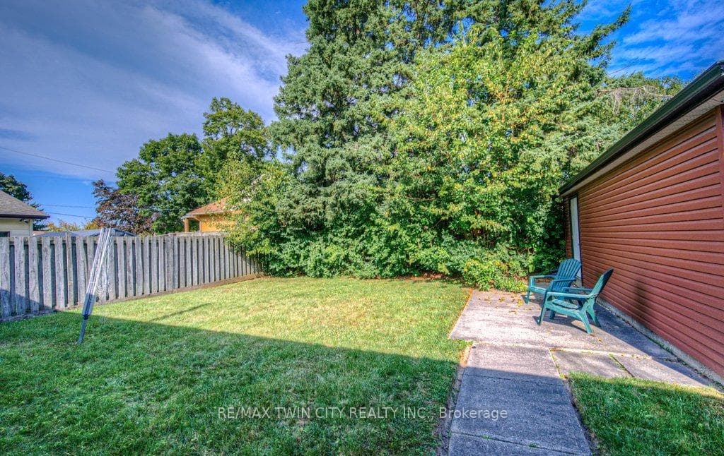 94 Weber Street photo 31