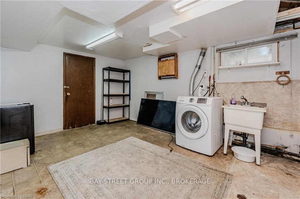 259 LORRAINE Avenue photo 21