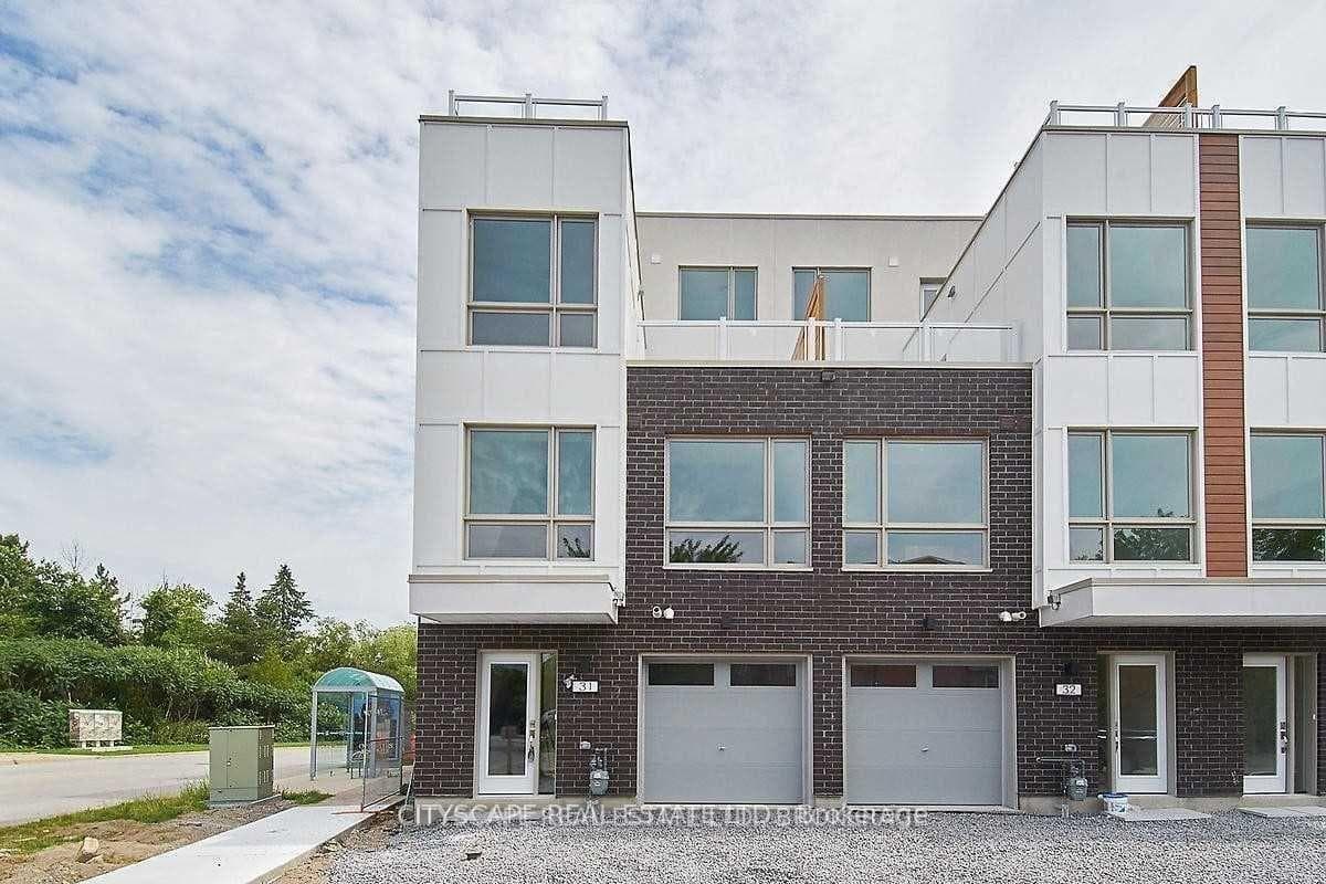 1870 Altona Road Unit 31 photo 1