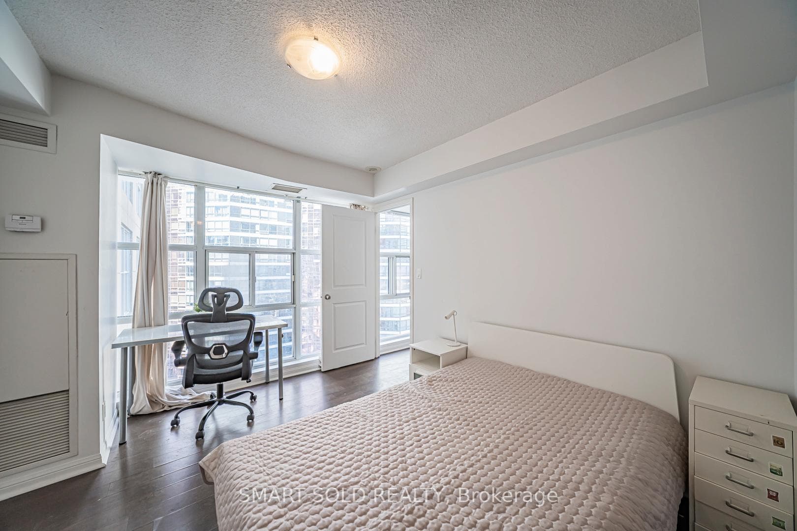 11 St Joseph Street Unit 1107 photo 15