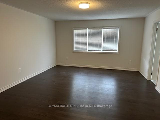 55 Bluebird Boulevard photo 12