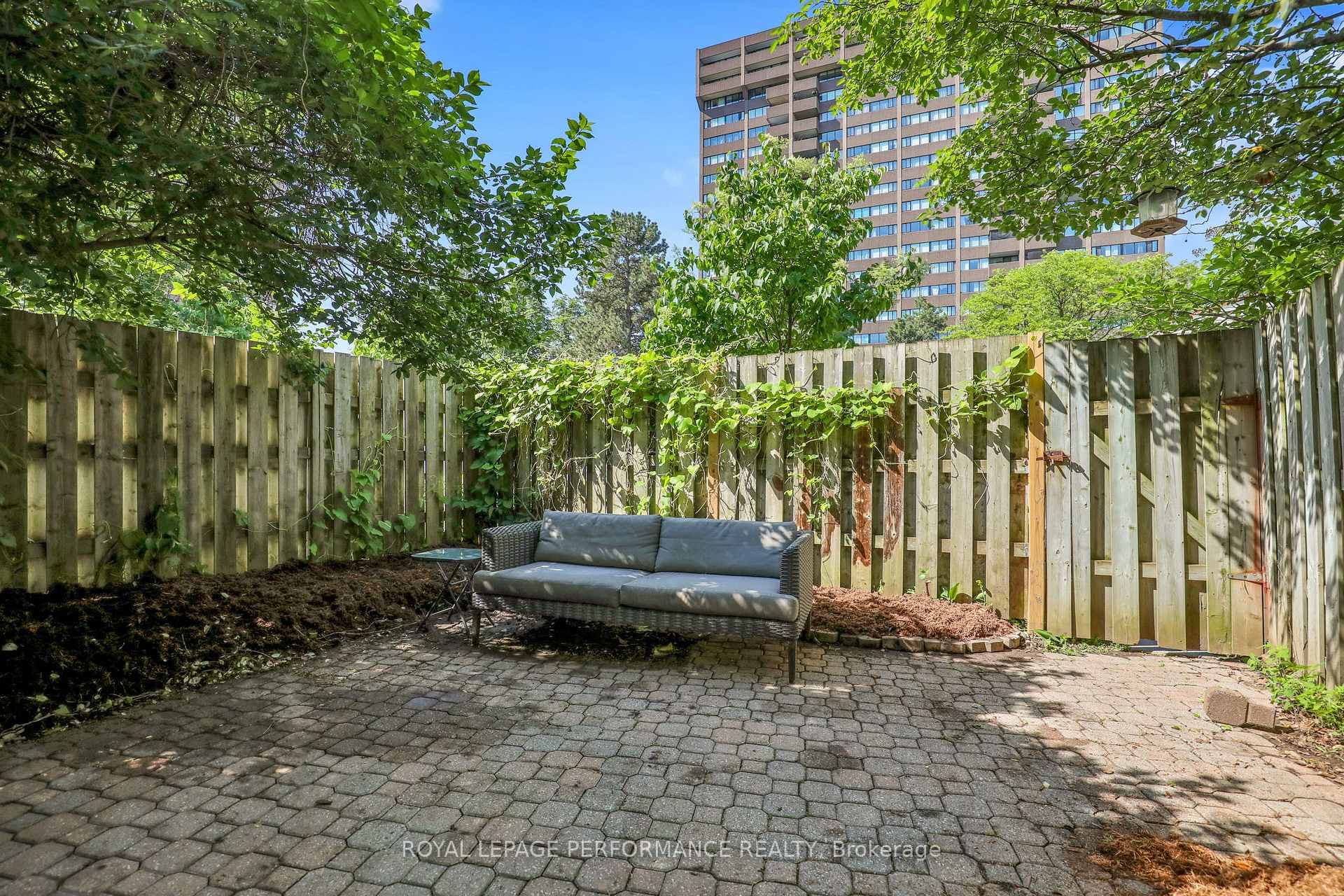 3342 Southgate Road Unit 10 photo 27