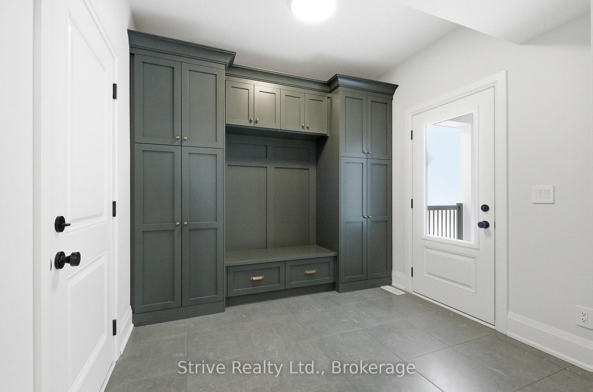 29 Northland Court photo 18