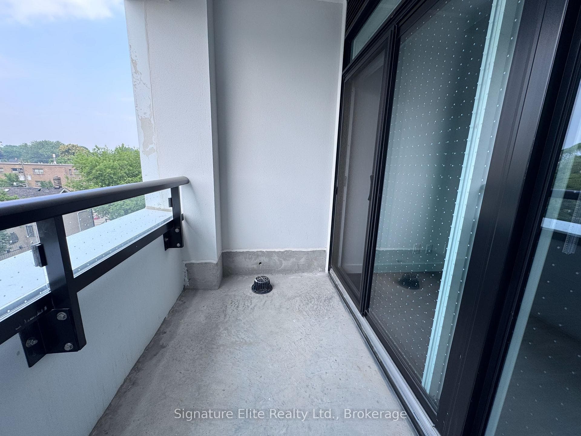 1050 Eastern Avenue Unit 421 photo 7