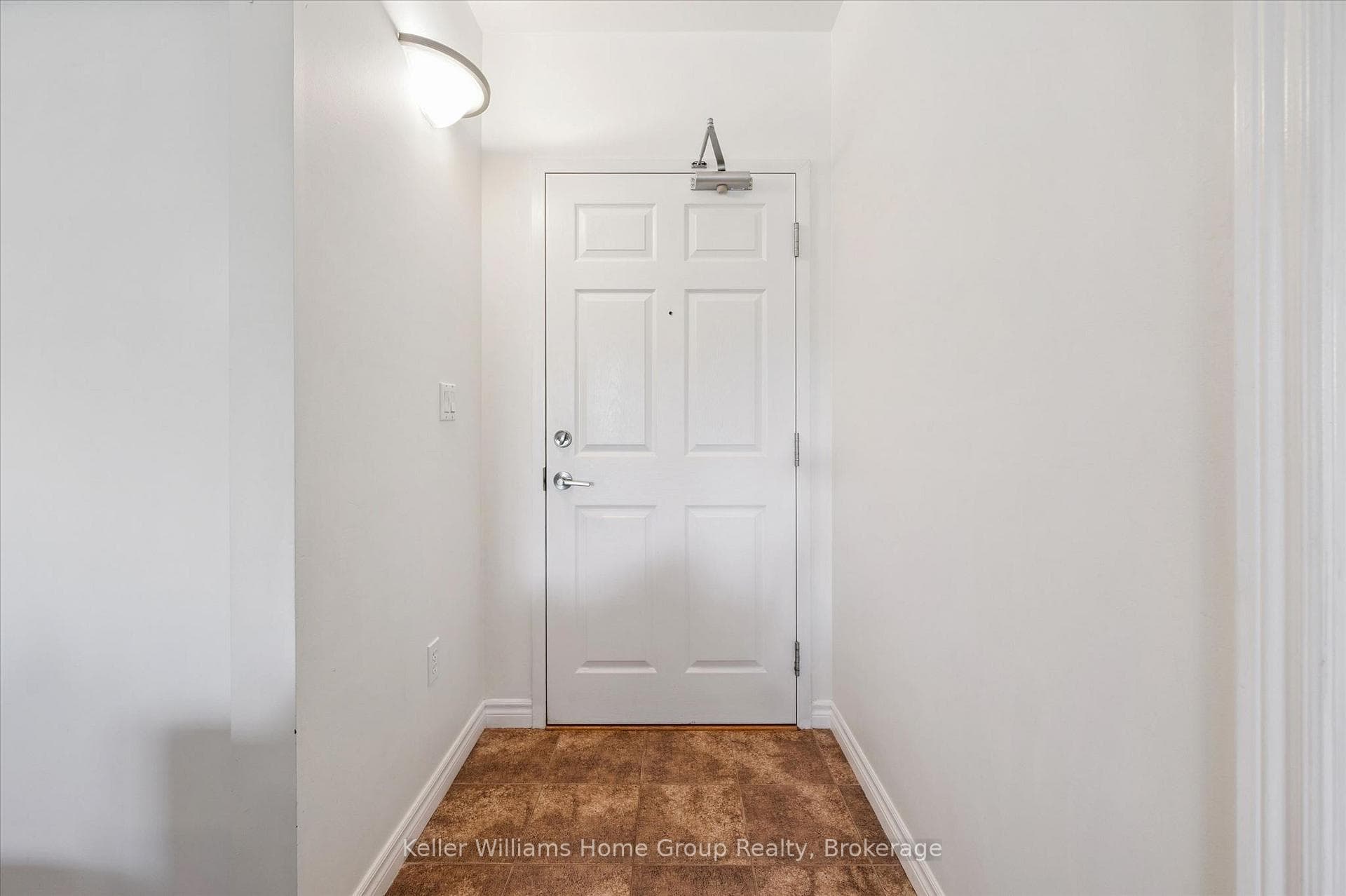 308 Watson Parkway Unit 114 photo 8