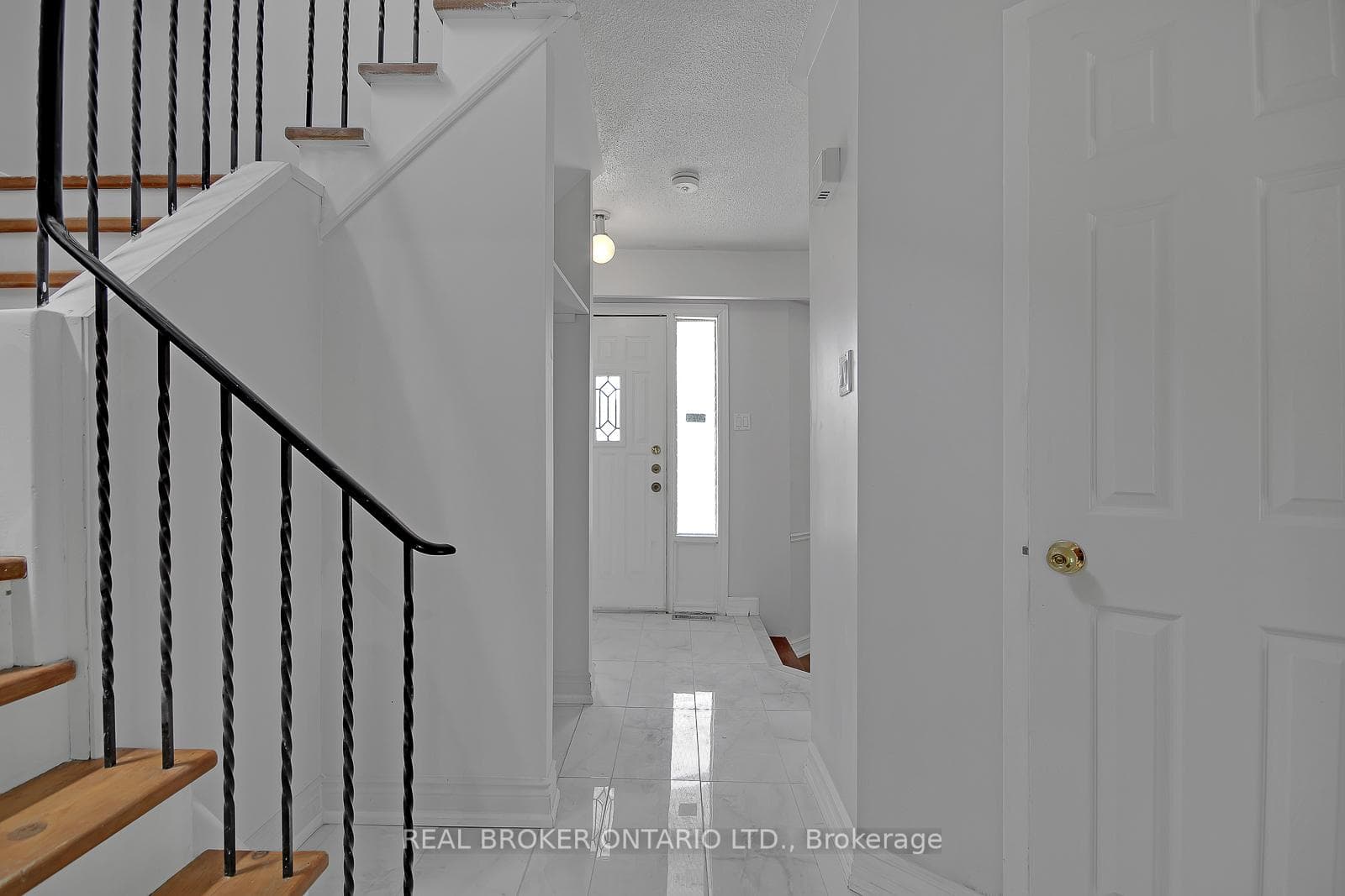 712 Edgewood Road Unit Main photo 14