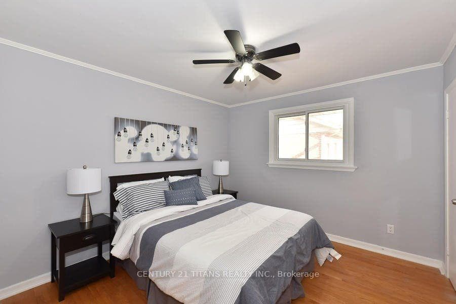 137 Sherwood Forest Drive photo 22