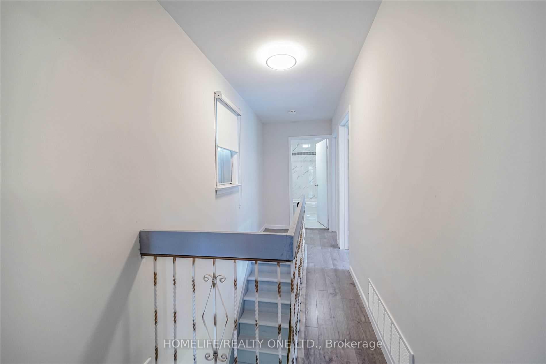 104 Benson Avenue Unit Upper photo 7