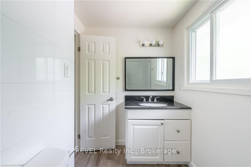 3322 ADDISON Avenue Unit 17 photo 23