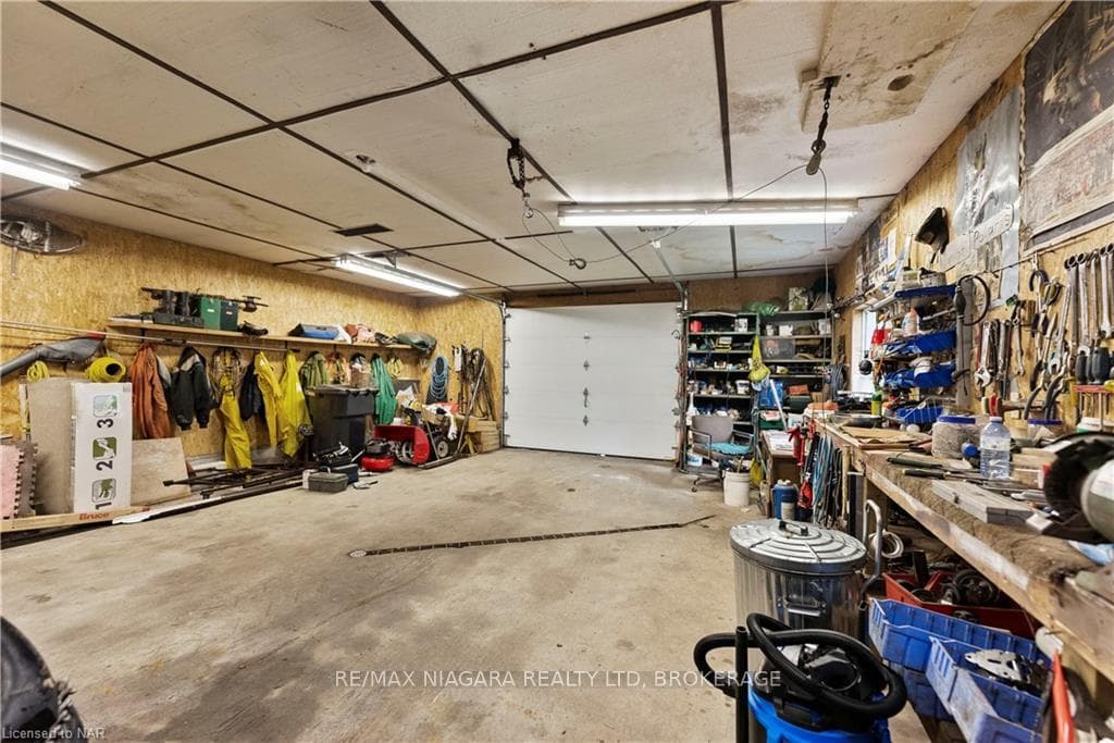 354 FORESTVIEW Road photo 35