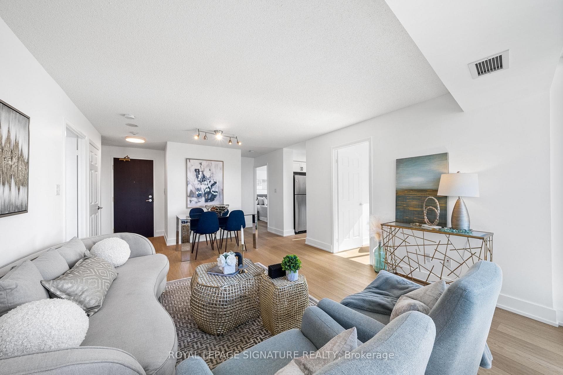 51 Lower Simcoe Street Unit 1108 photo 9
