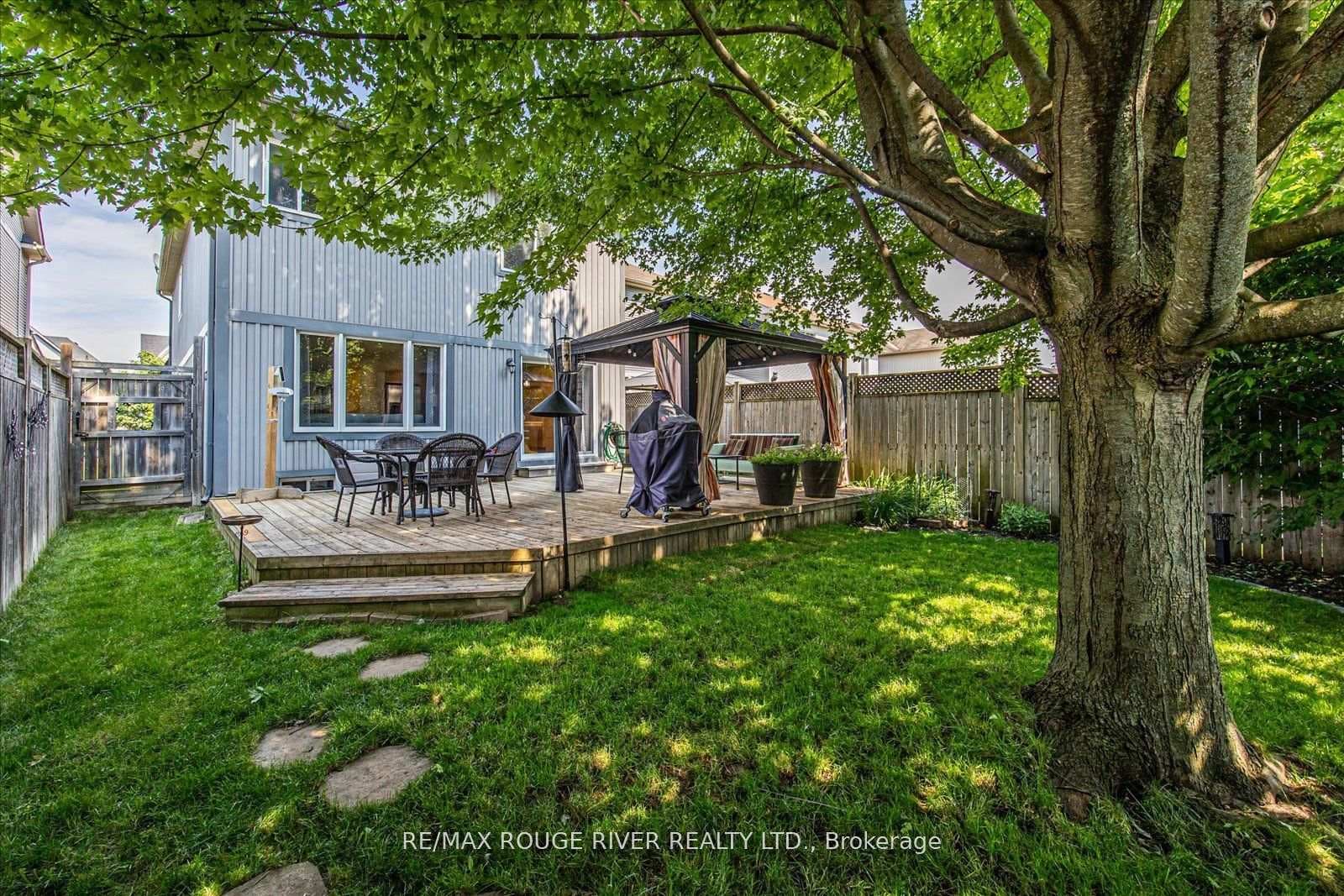 163 Allworth Crescent photo 37