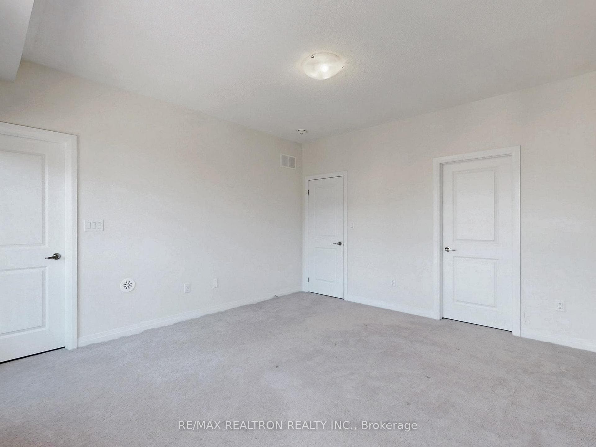 2710 Peter Matthews Drive photo 25