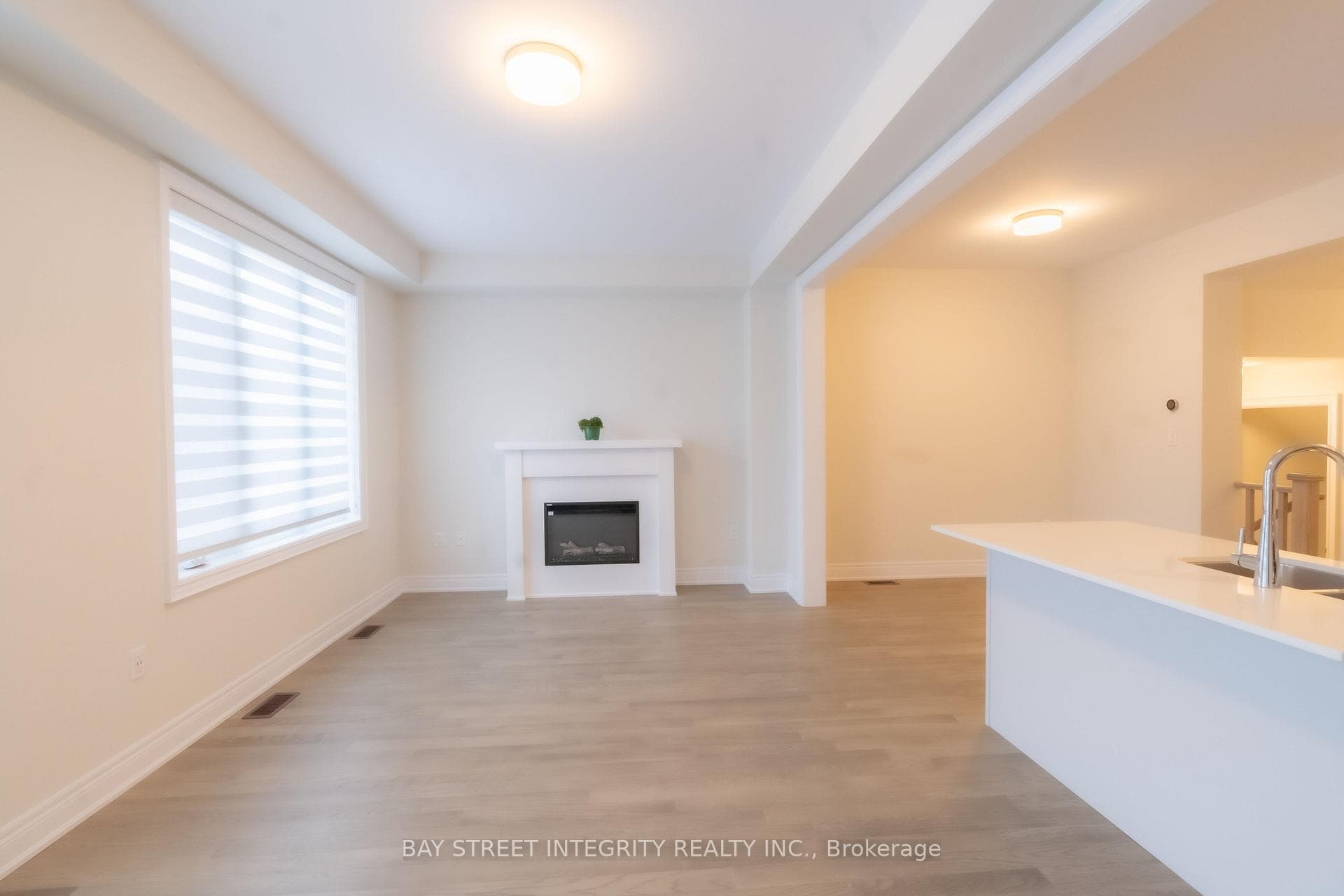 2184 Postmaster Drive Unit 11 photo 7