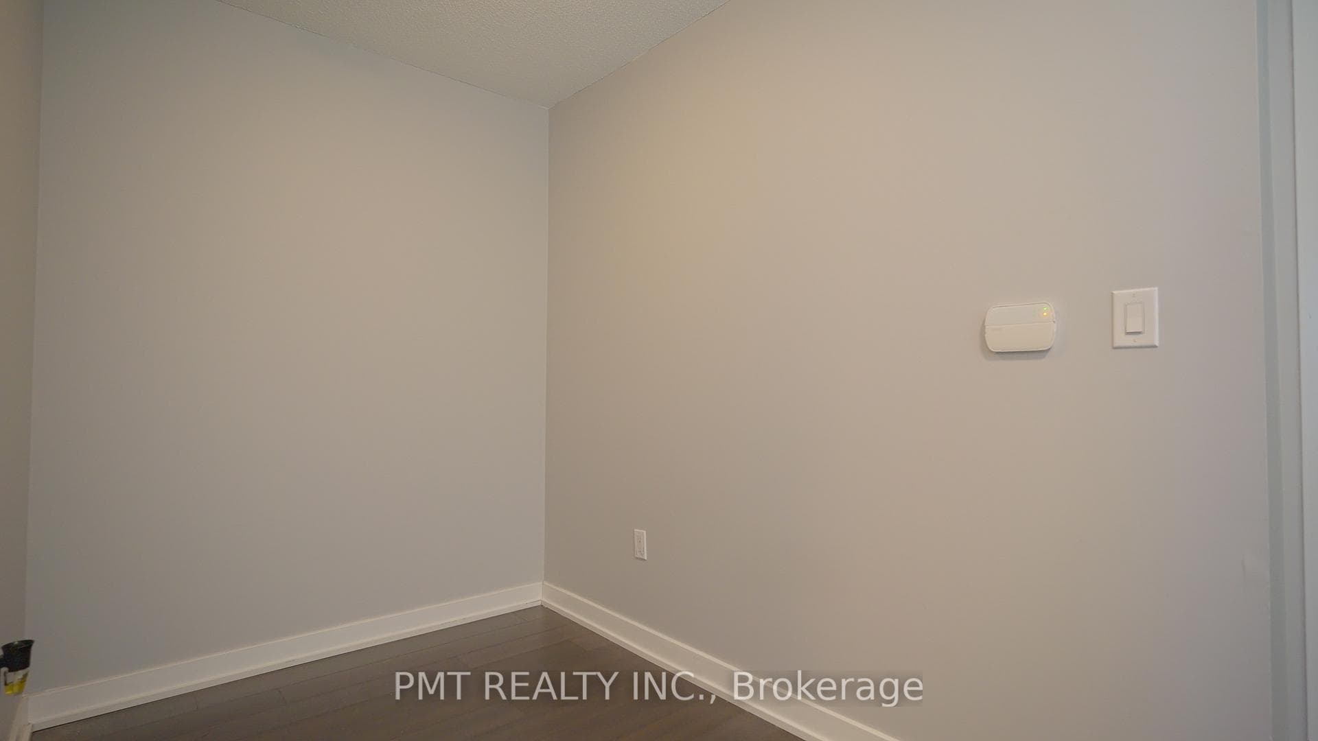 21 Iceboat Terrace Unit 323 photo 5