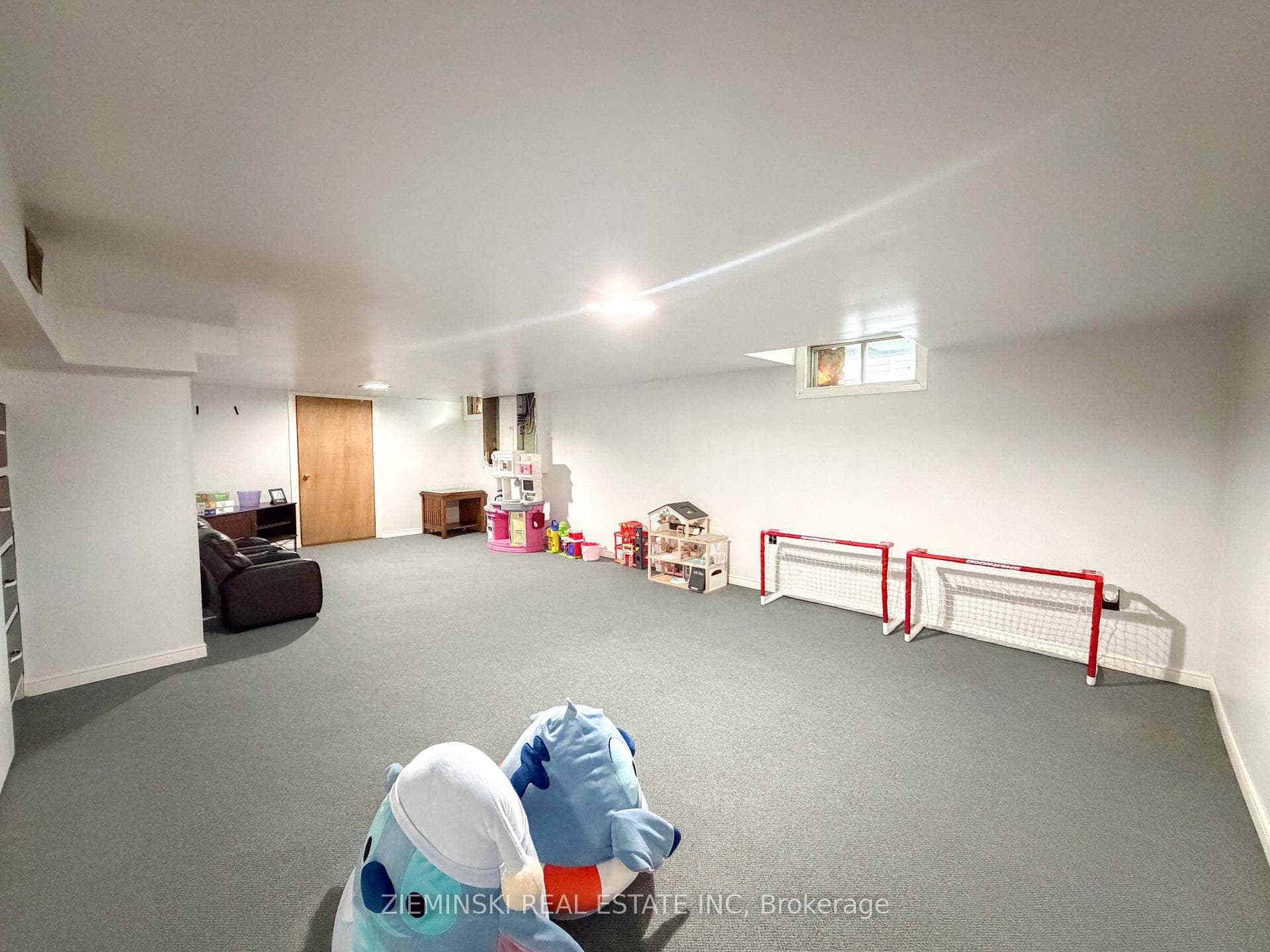 508 Marion Street photo 29