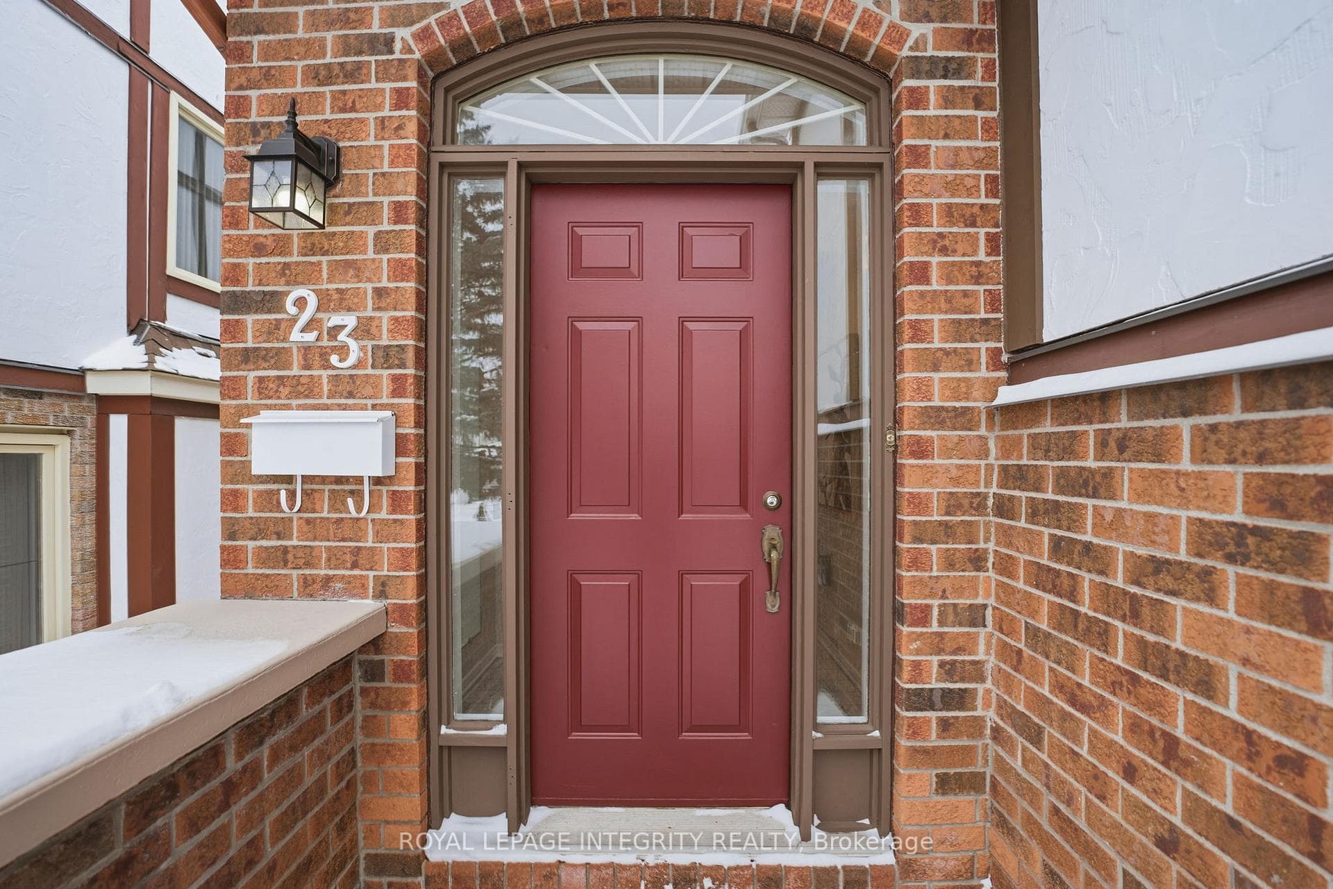 23 Pemberton Crescent photo 7