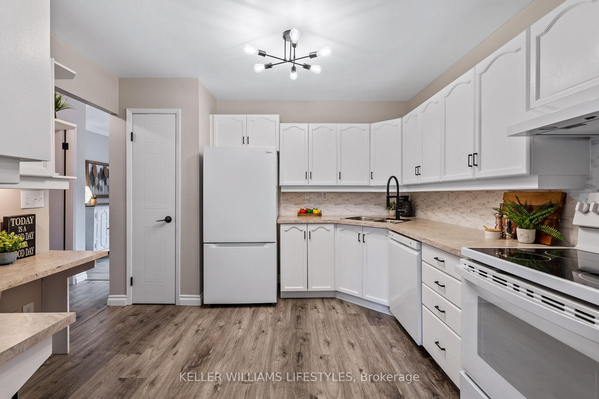 1247 Huron Street Unit 39 photo 12