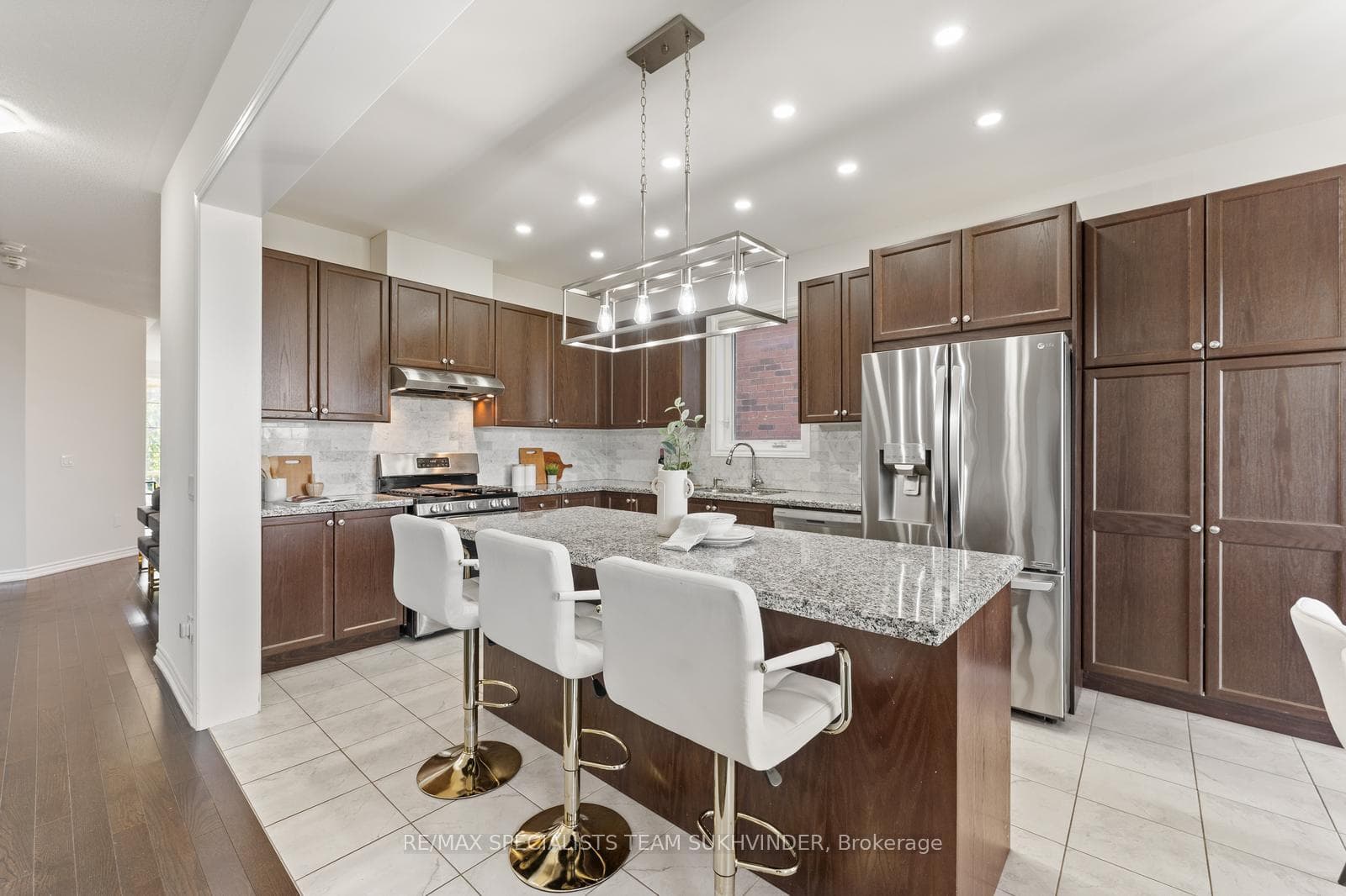 95 Bonnieglen Farm Boulevard photo 12