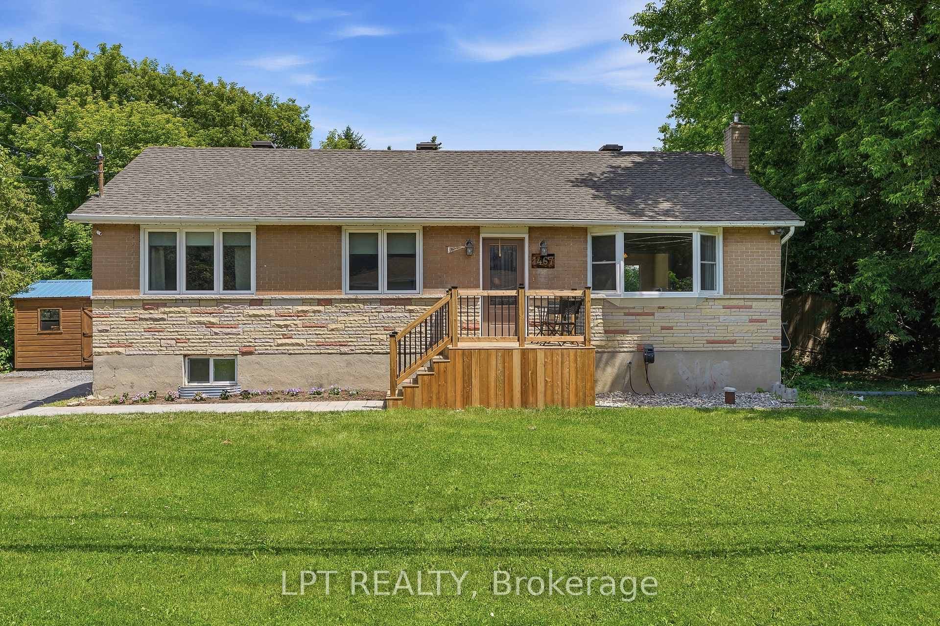 1467 Meadow Road photo 1