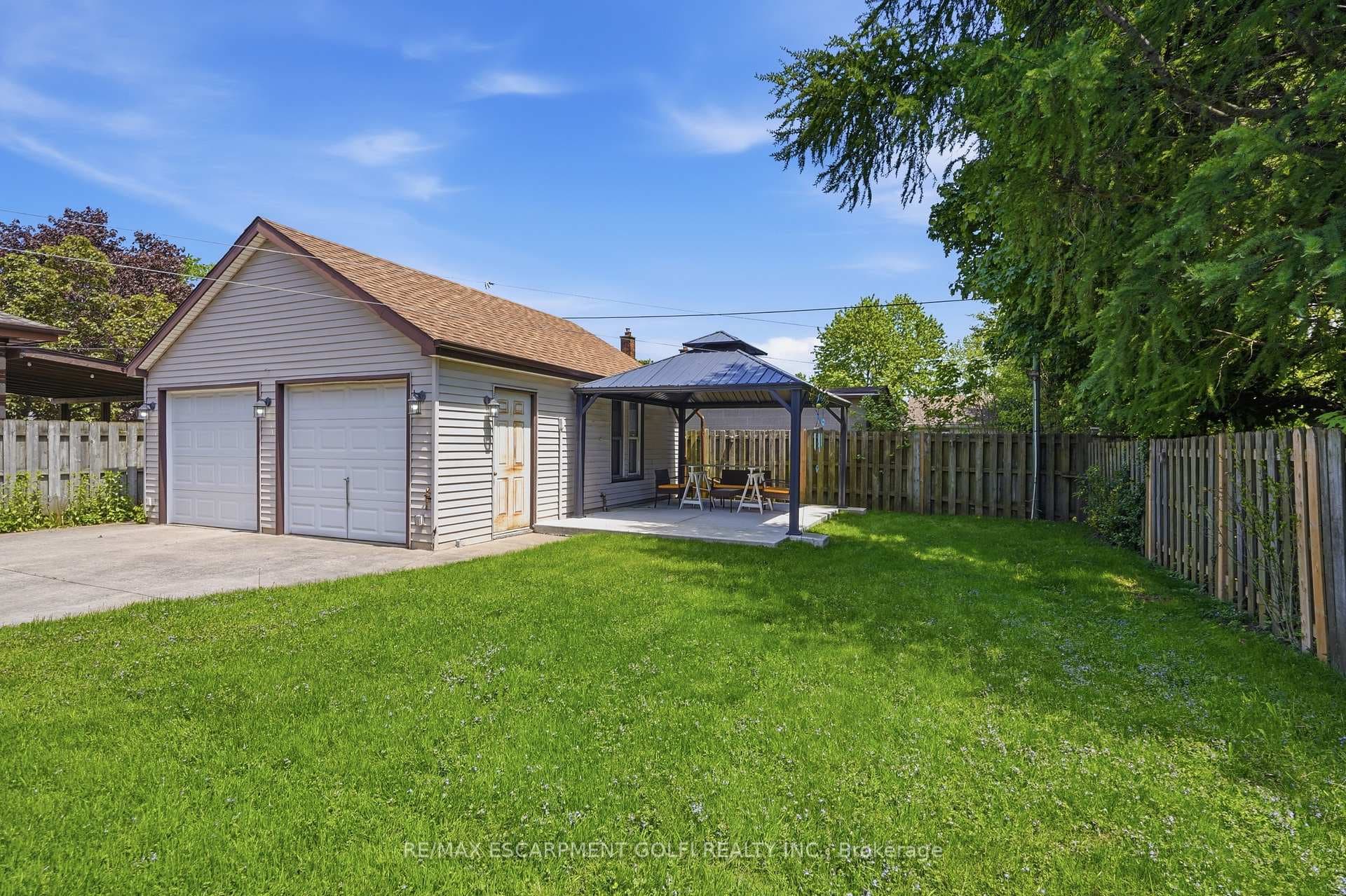6902 Dell Avenue photo 33