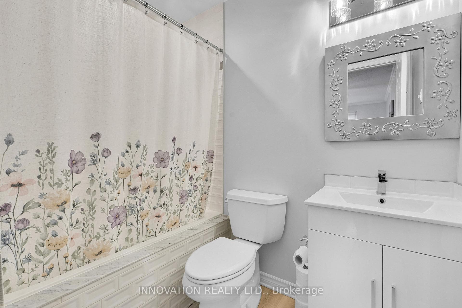 Primary bedroom ensuite with soaker tup.